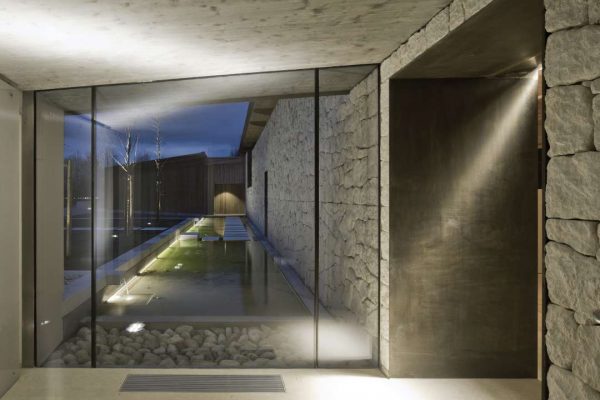 LUCE 322